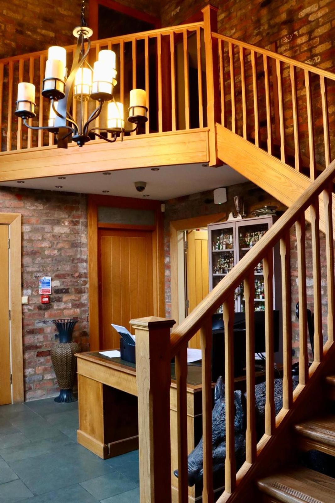 The Pig Inn Snaith Экстерьер фото